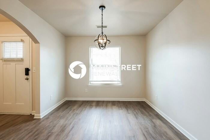 1073 Crawford Ct - Photo 7 of 17