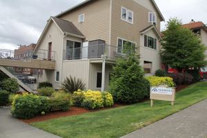 featured image of 1616 32nd St