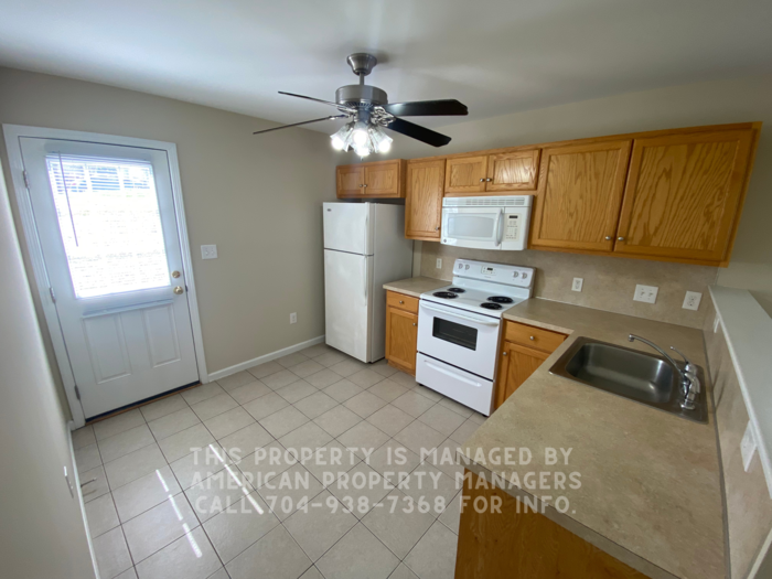 4135 Broadstairs Dr - Photo 4 of 13