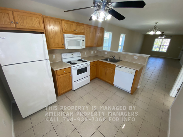 4135 Broadstairs Dr - Photo 5 of 13