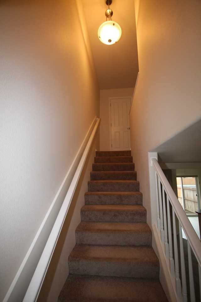 147 Matthew Paul Way - Photo 5 of 10