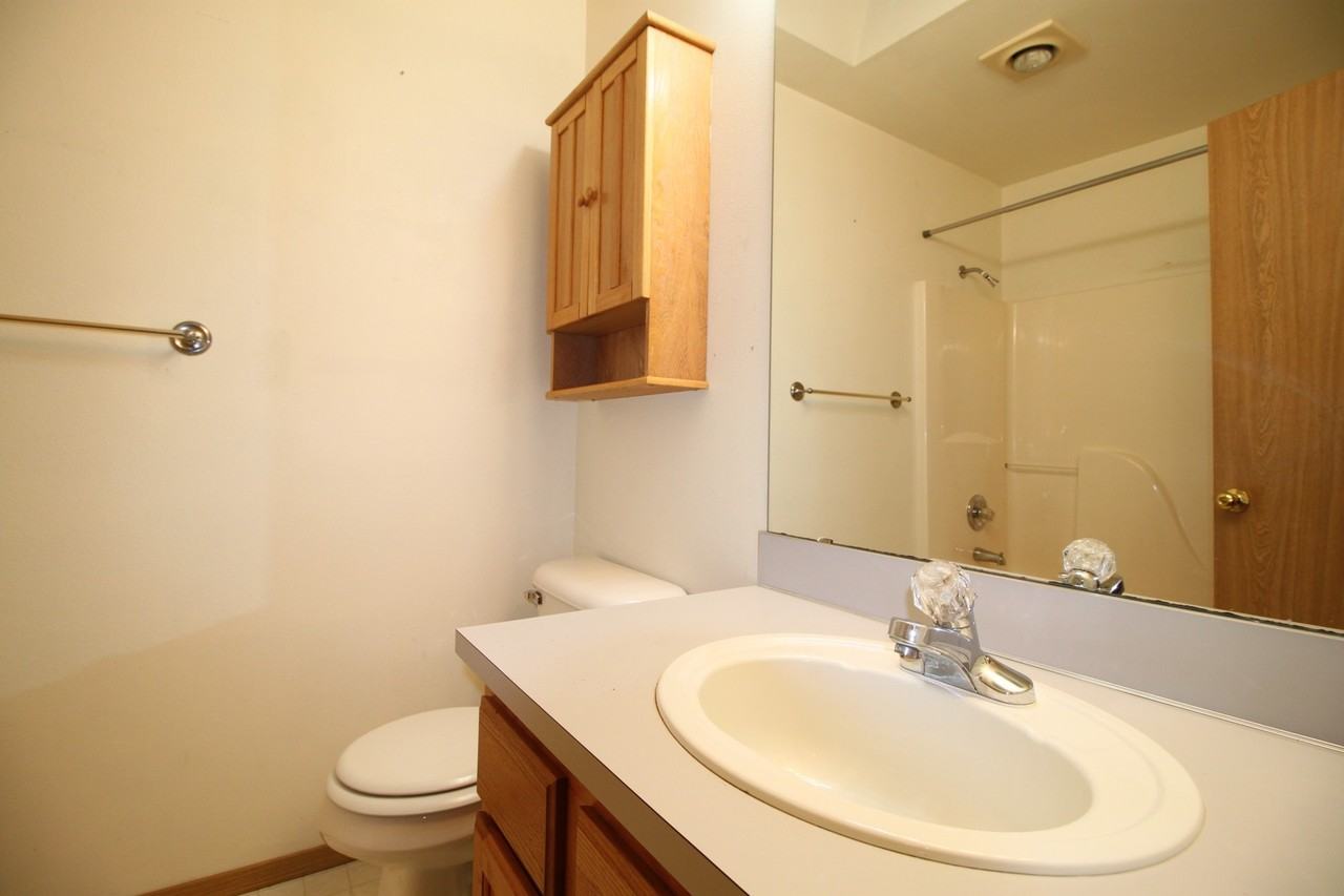 1520 Sw 9th Ave - Photo 6 of 16