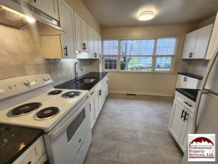 28 Boileau Ct - Photo 5 of 47
