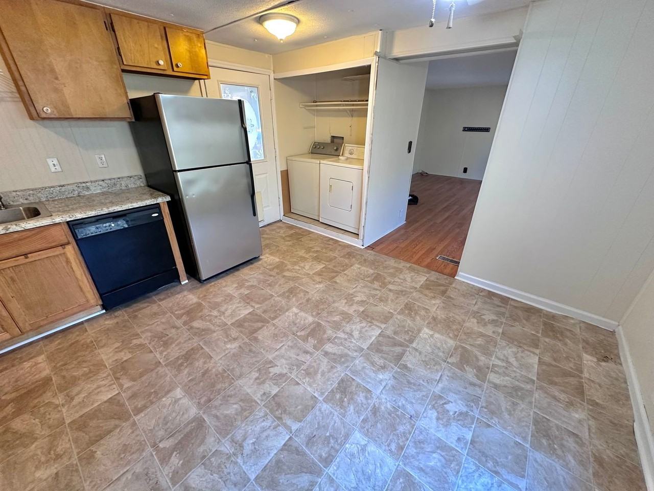 2622 Callier Springs Rd Se - Photo 2 of 14