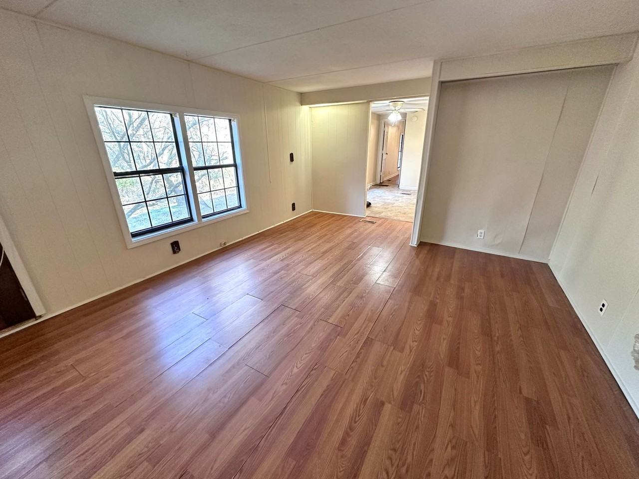 2622 Callier Springs Rd Se - Photo 4 of 14