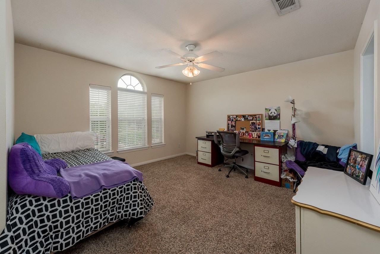 915 Monte Carlo - Photo 3 of 16