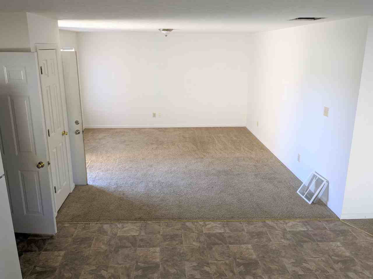 73 Virgil Dr - Photo 6 of 12