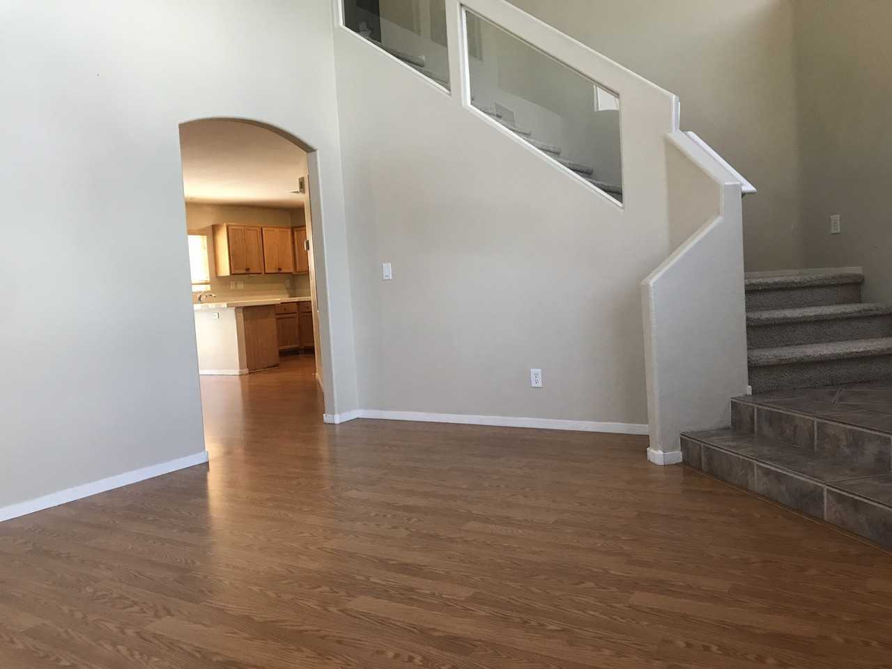 8725 Radiant Ruby Ave - Photo 5 of 22