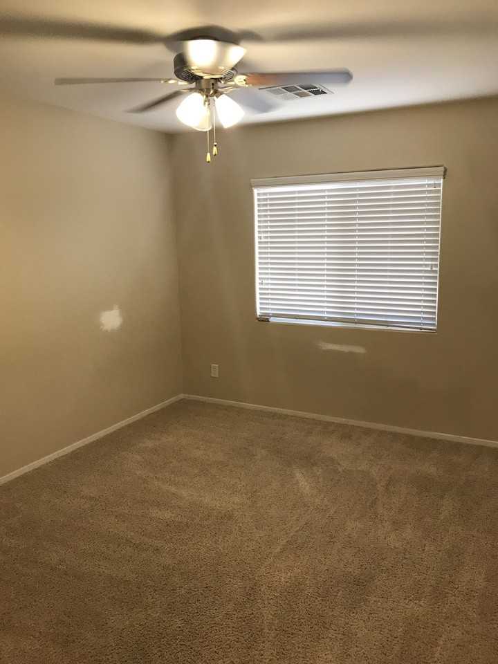 8725 Radiant Ruby Ave - Photo 7 of 22