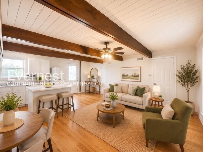 801 W Navarro St #A - Photo 2 of 14