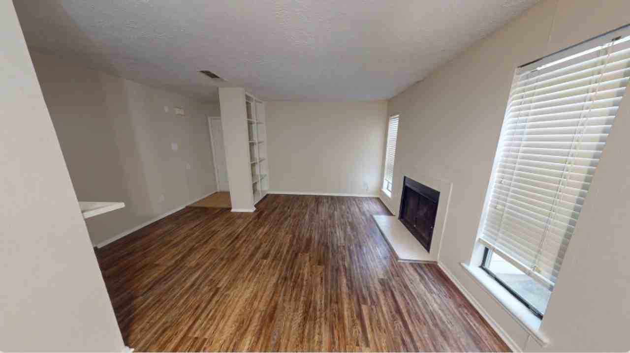 1107 Verde Dr #77 - Photo 3 of 9