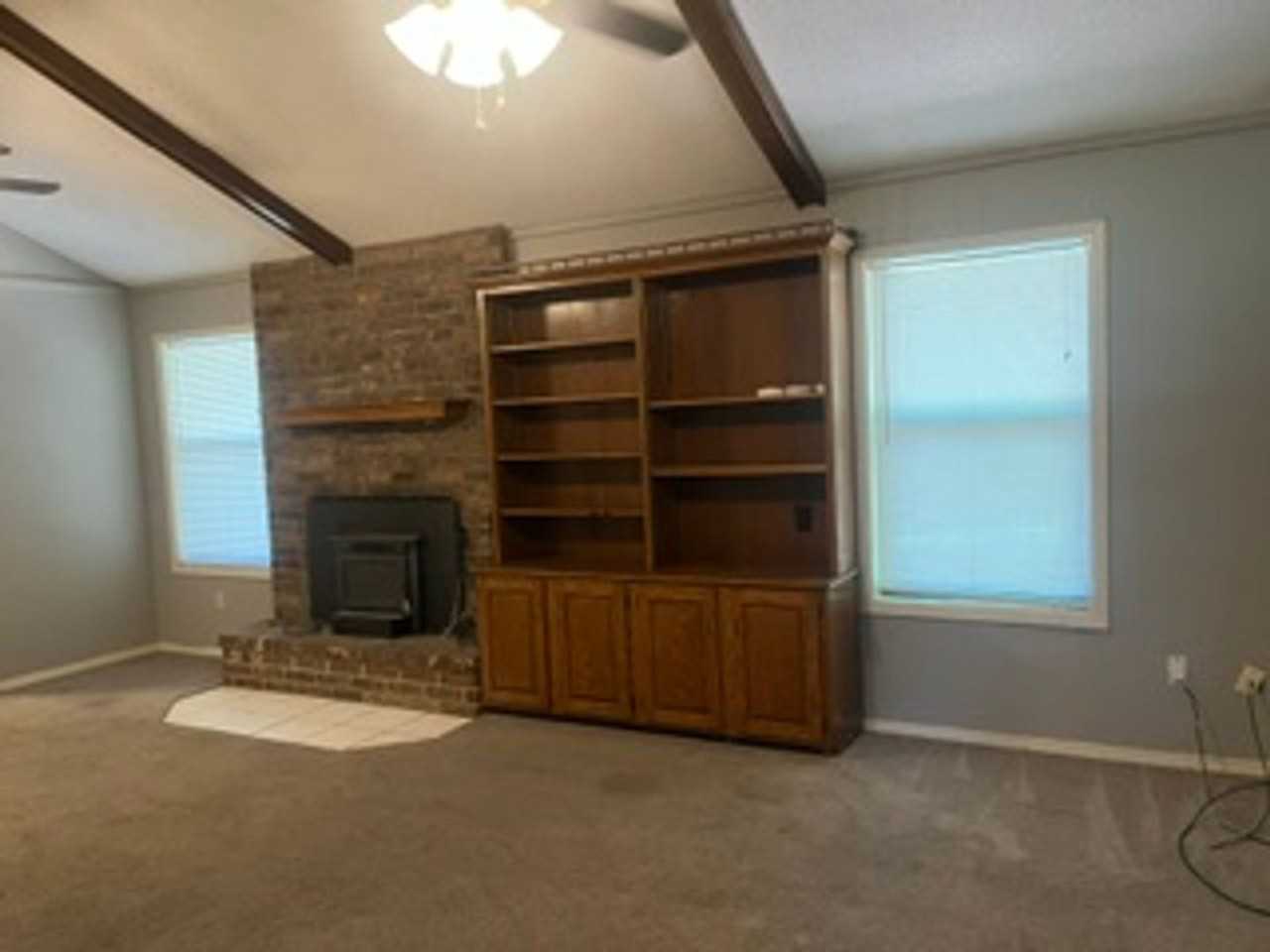 10701 Edgewater Rd - Photo 2 of 8
