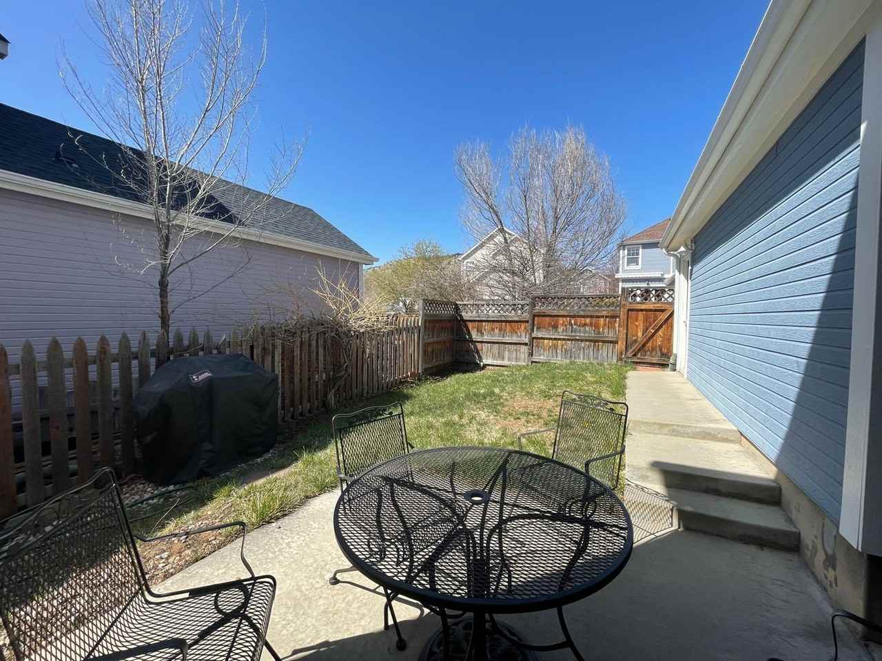 4919 10th St - Photo 7 of 23