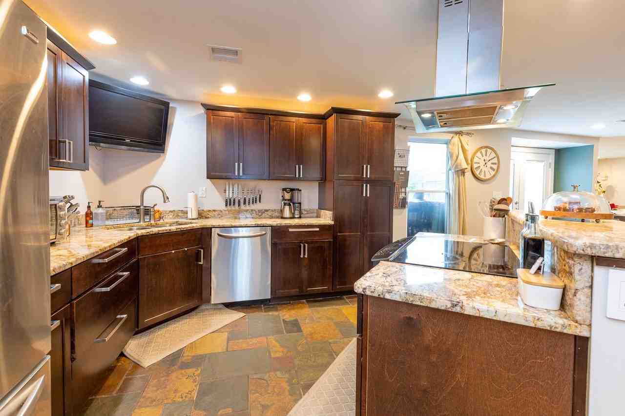 1025 Gauguin Dr - Photo 2 of 25