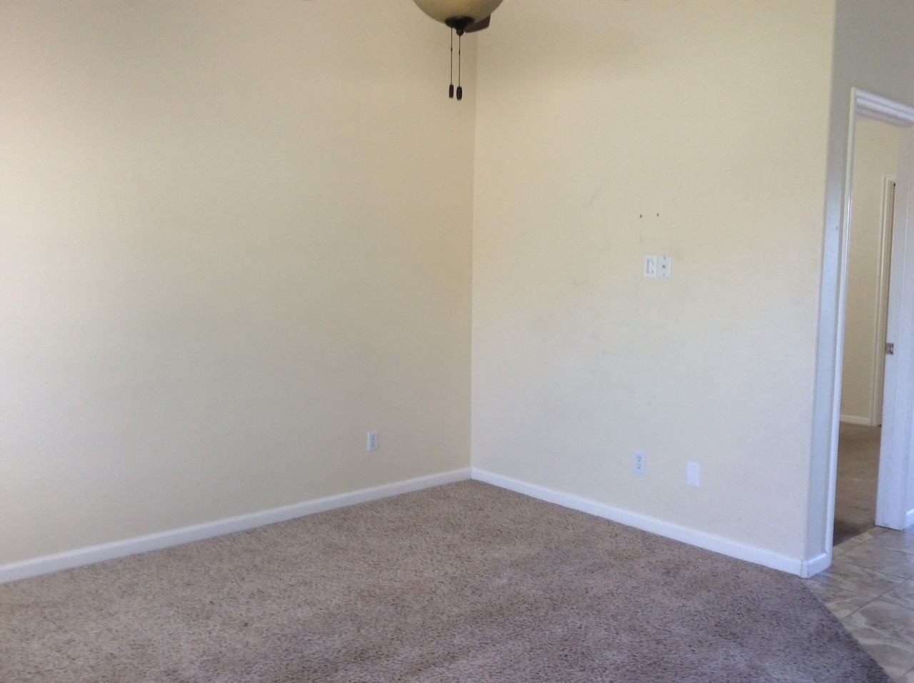 1573 W 1550 N - Photo 4 of 14