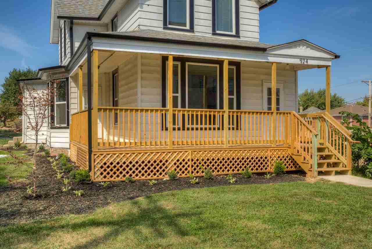 924 S 31st St - Photo 2 of 35