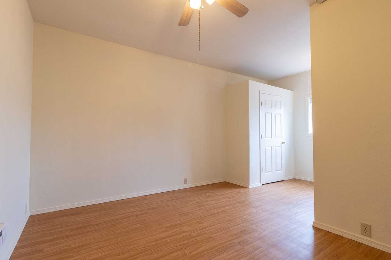 7202-7204 NE Glisan - Photo 4 of 20