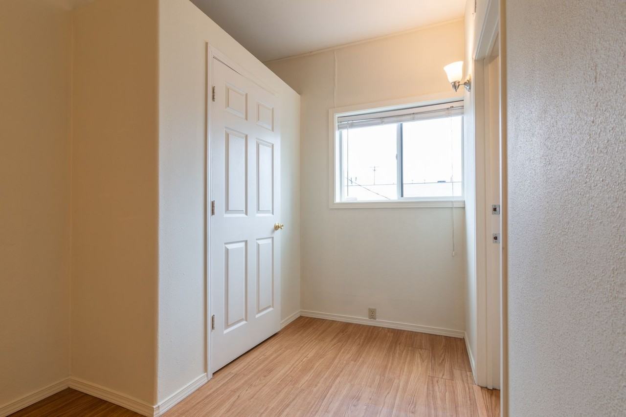 7202-7204 NE Glisan - Photo 7 of 20