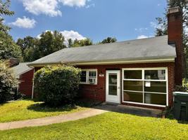 featured image of 1506 Broad Ave