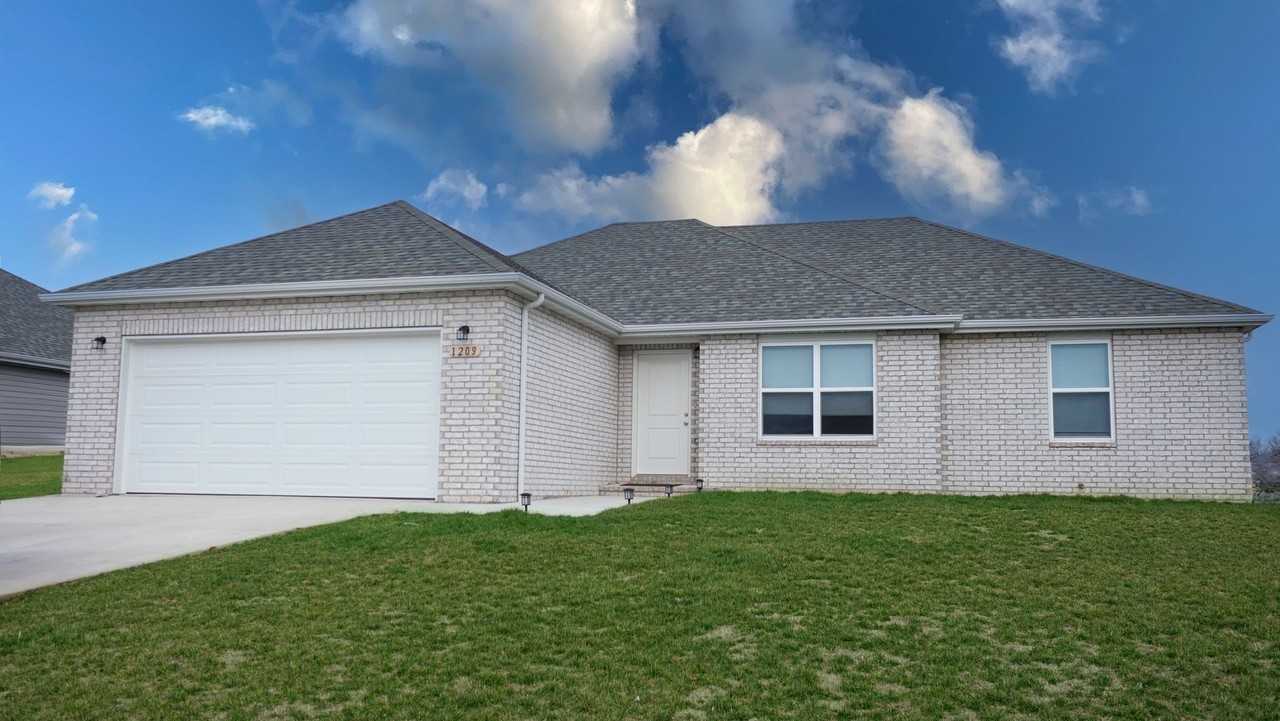 1209 Aundria Ave