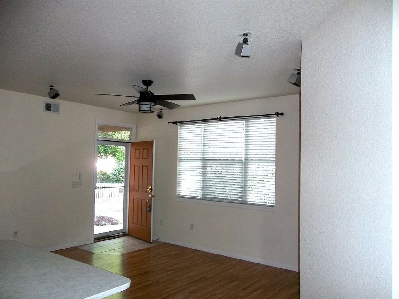 2115 Grays Peak Dr - Photo 2 of 9