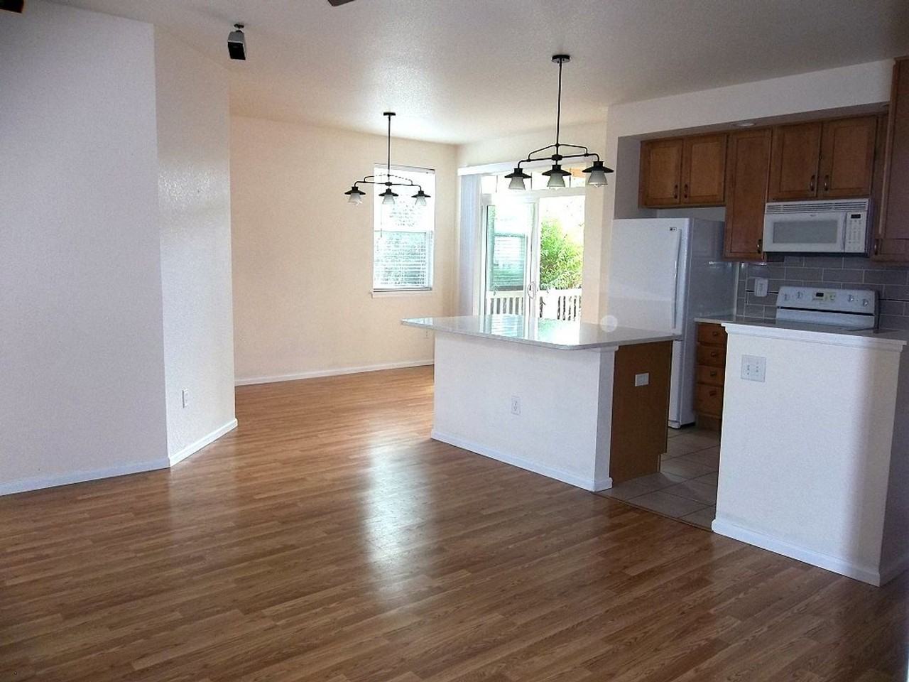 2115 Grays Peak Dr - Photo 3 of 9