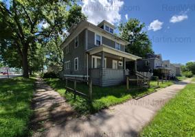 featured image of 1128 Mulberry St