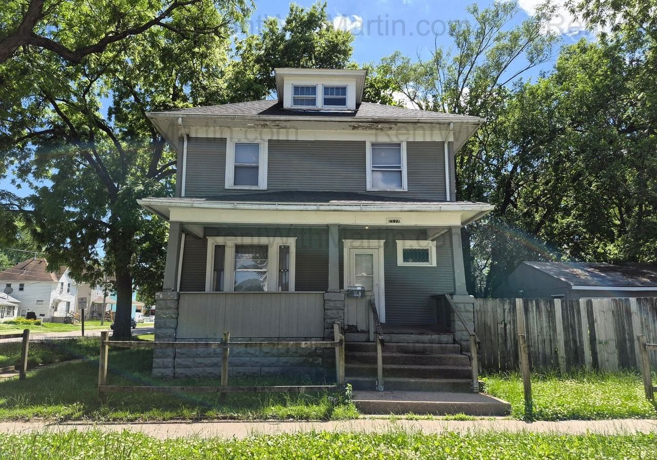 1128 Mulberry St - Photo 2 of 27