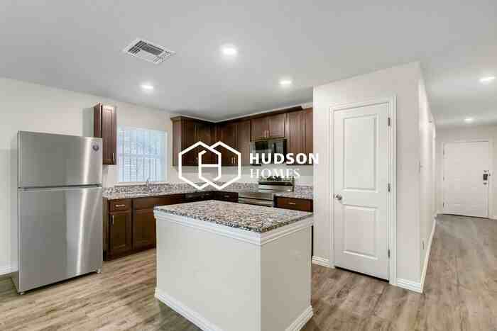 574 Morningview Dr - Photo 6 of 14