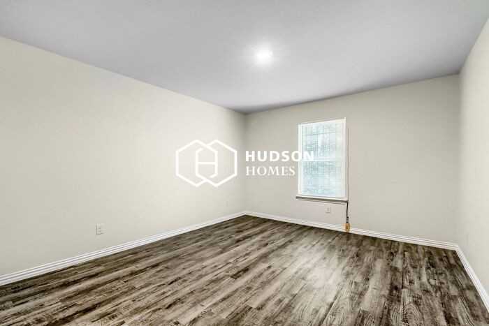 574 Morningview Dr - Photo 7 of 14
