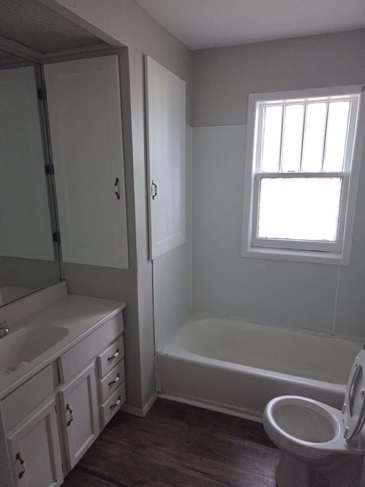 3119 N Indiana Ave - Photo 6 of 11