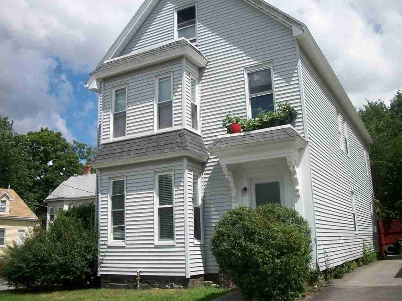 176 Chestnut St - Photo 7 of 8