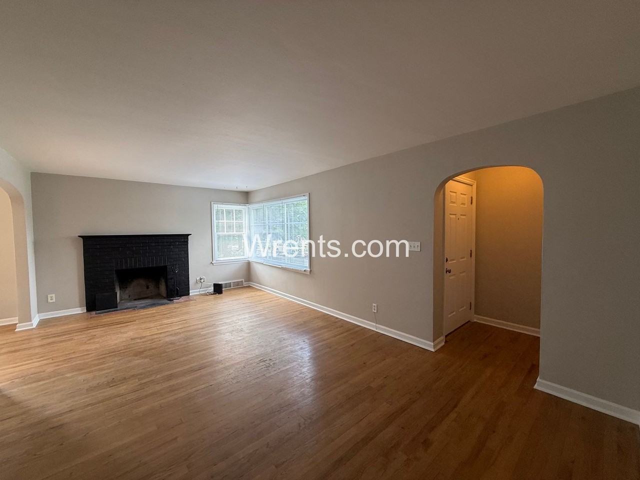 1104 E 14th Ave - Photo 2 of 18