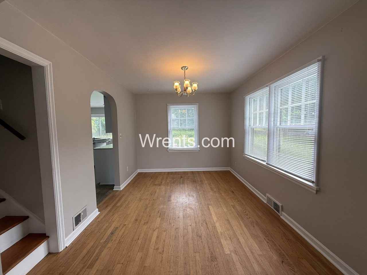1104 E 14th Ave - Photo 4 of 18