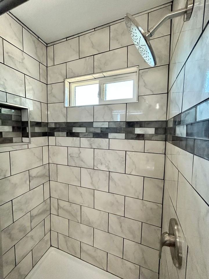 203 S 5th St - Photo 5 of 15