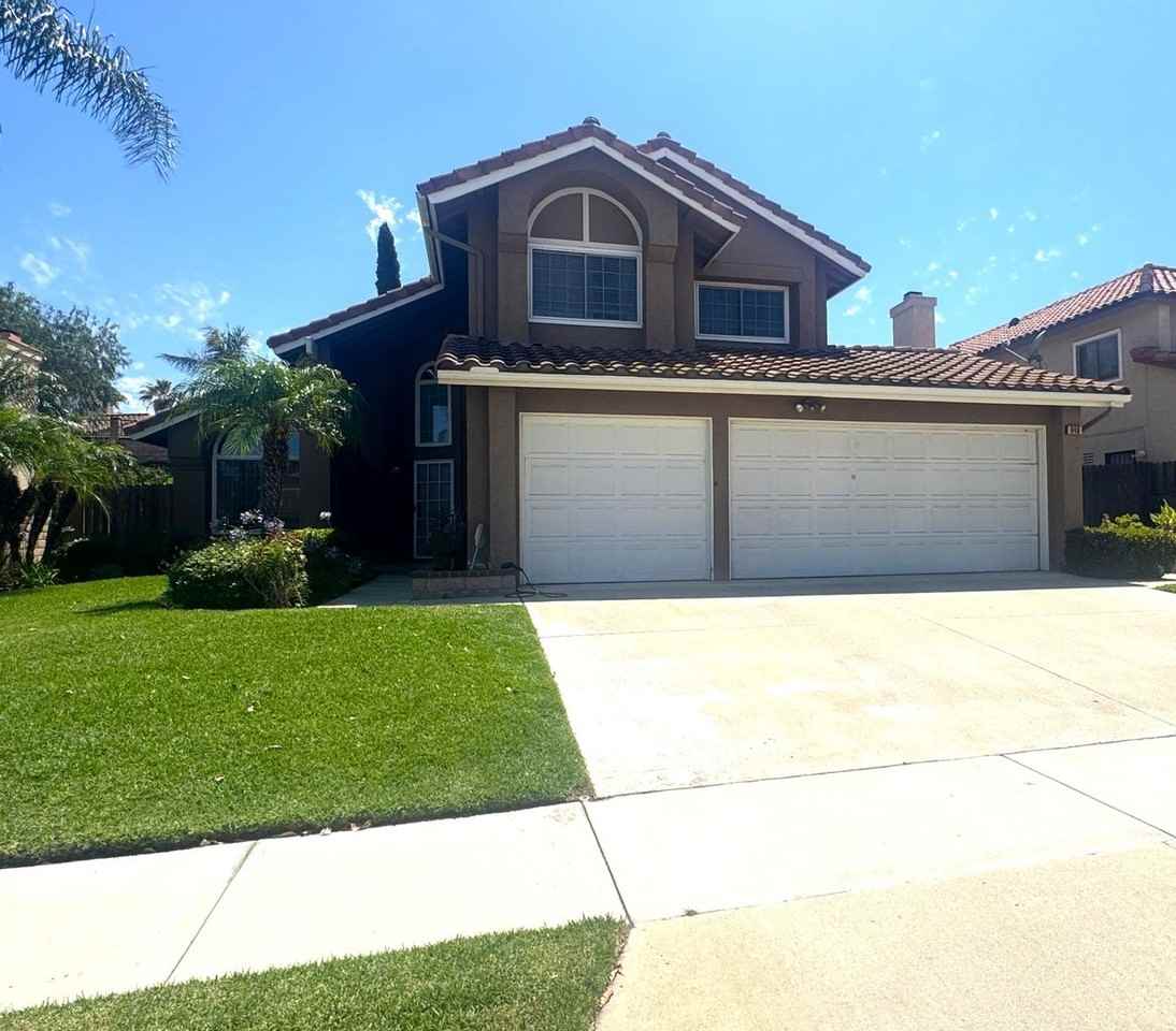940 Birmingham Dr - Photo 2 of 3