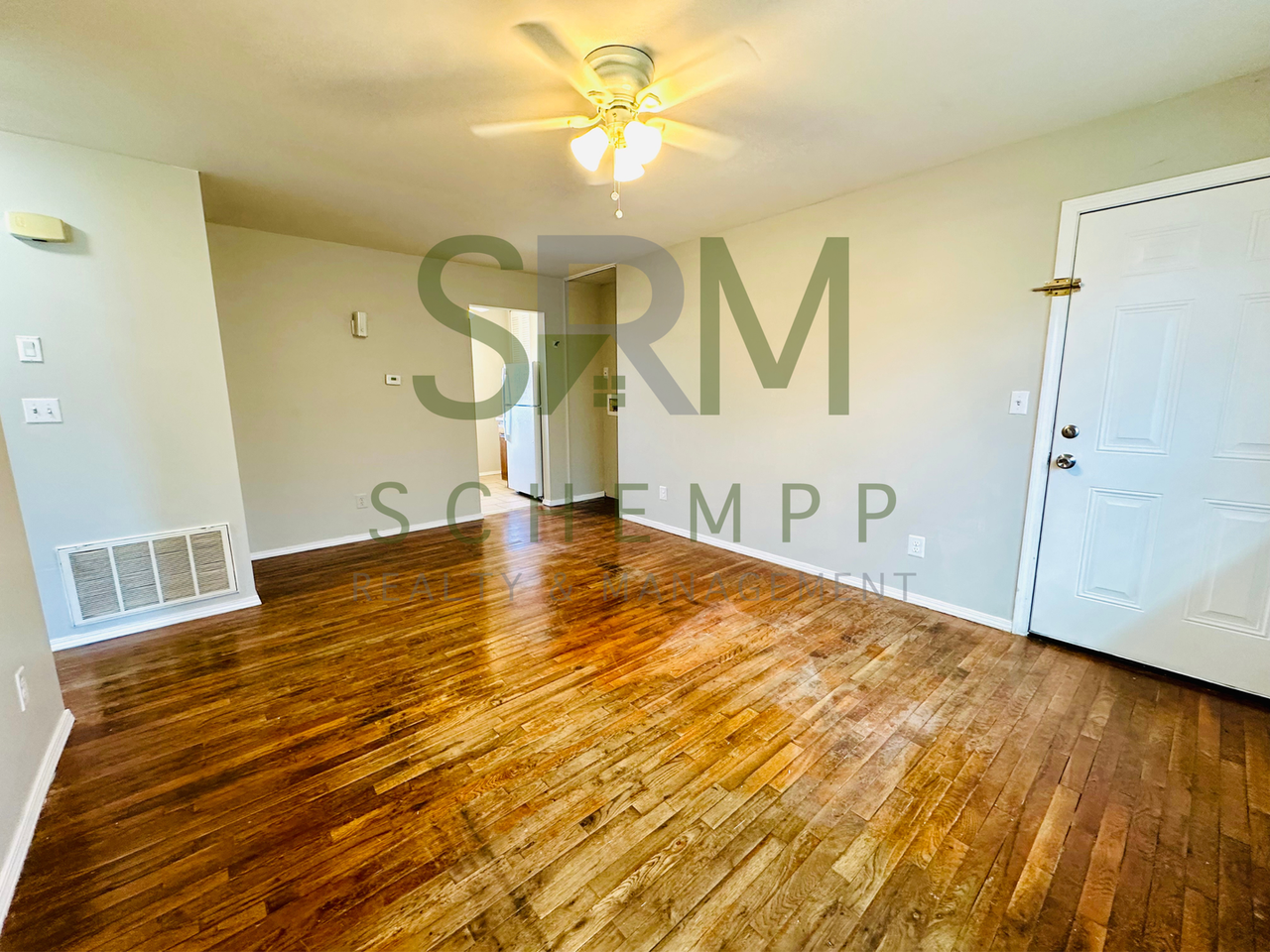 4710 Walnut Grove Ave - Photo 2 of 9