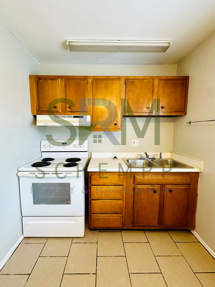 4710 Walnut Grove Ave - Photo 5 of 9