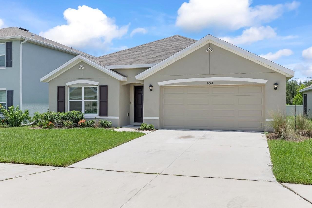 10663 Chippewa Dr - Photo 2 of 36