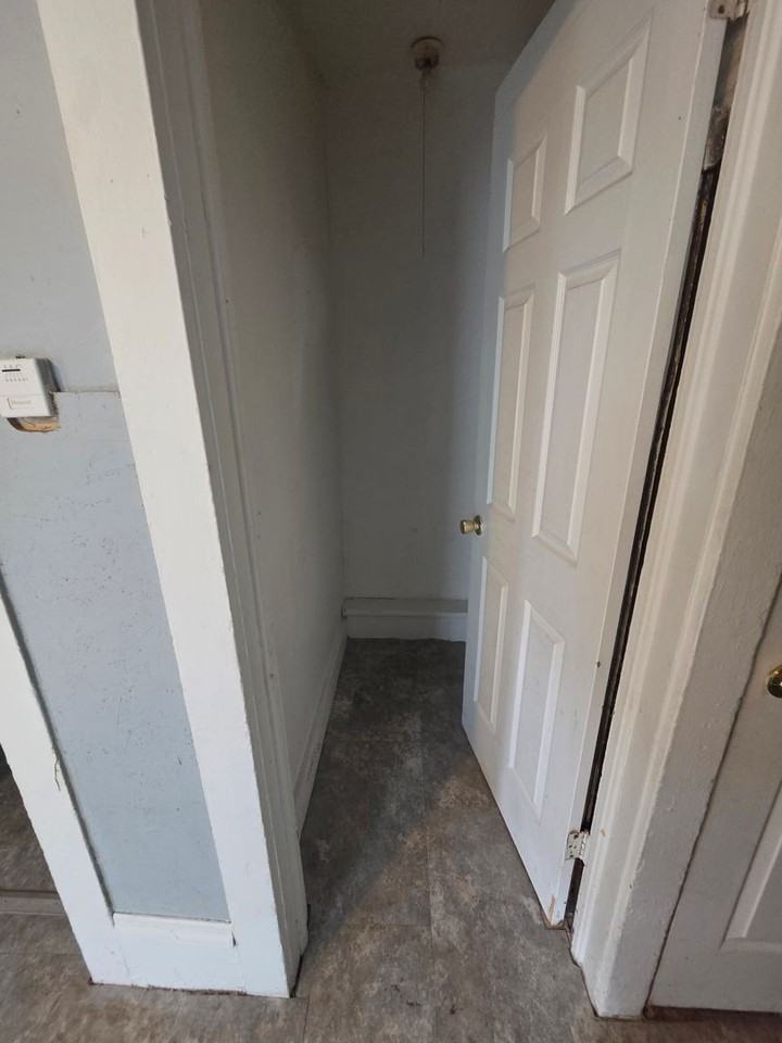 550 E 5th St #1 - Photo 6 of 12