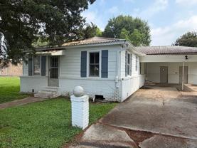 507 3rd St - Photo 1 of 1