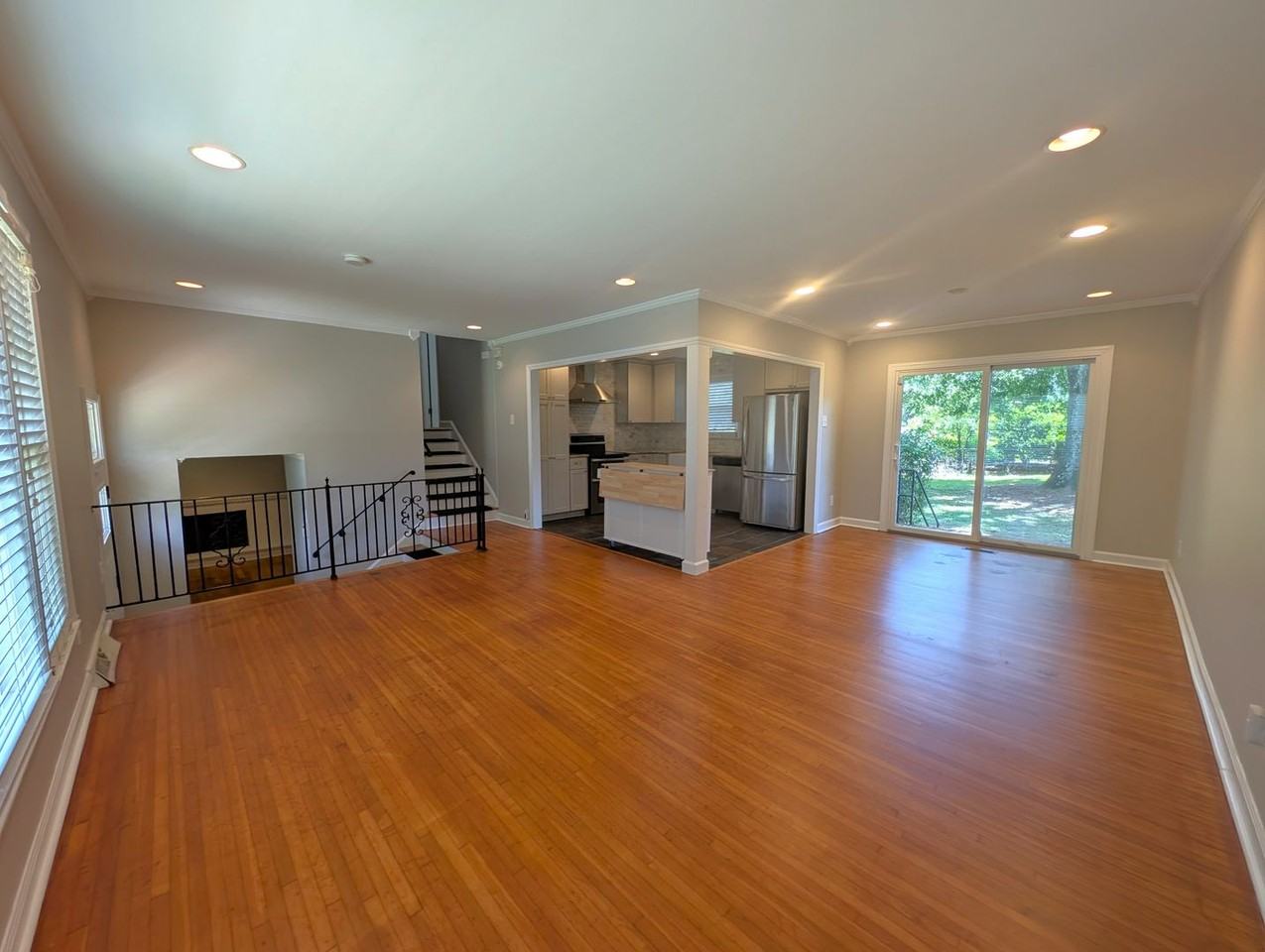 6724 Sunview Dr - Photo 6 of 28