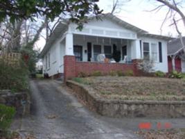 featured image of 505 E 3rd St