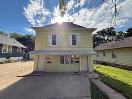 featured image of 2200 Rebecca St