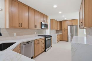 19022 Summerfield Ln - Photo 1 of 1