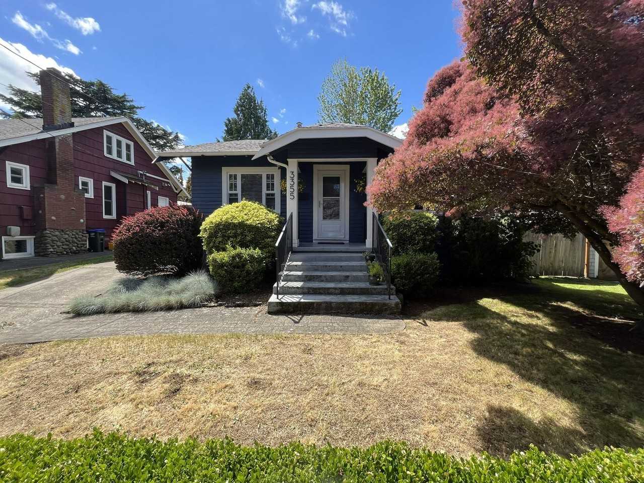 3355 Ne 73rd Ave - Photo 2 of 34