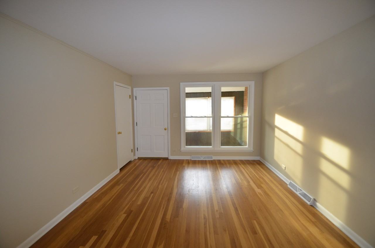 16451 Roy St - Photo 2 of 7