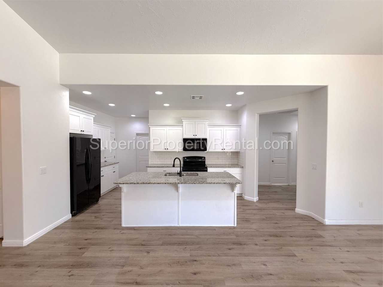2701 E Upper Canyon Dr - Photo 4 of 21