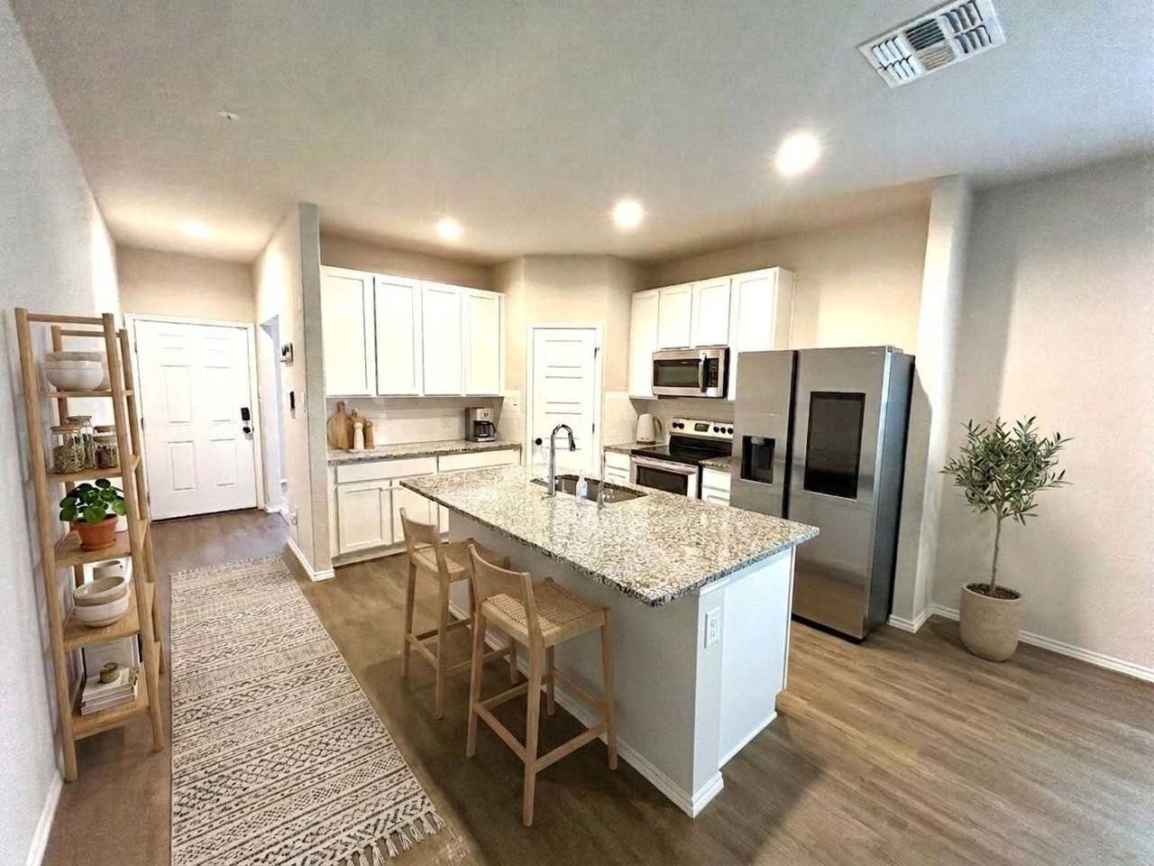 7409 Capricorn Way - Photo 5 of 24