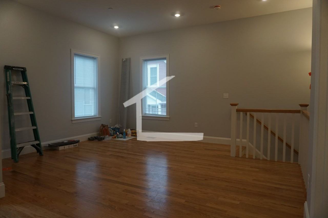 22 Murdock St - Photo 3 of 9